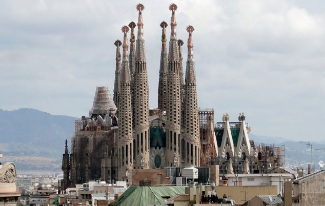 visitar la sagrada familia barcelona españa
