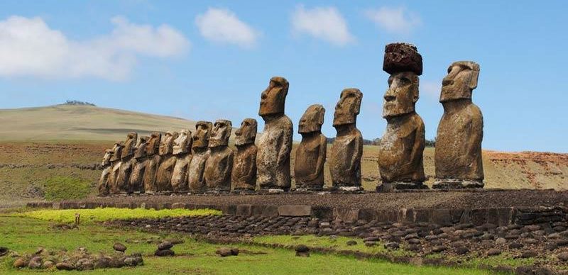 estatuas moai